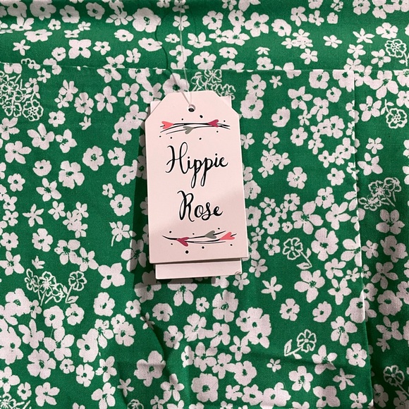 Adorable hi-lo skirt BRAND NEW - Picture 3 of 4